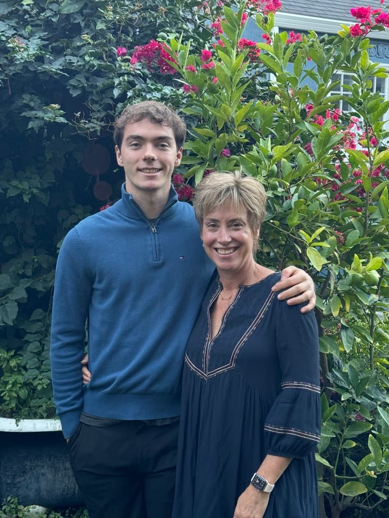 18th Birthday! New chapter there too.
